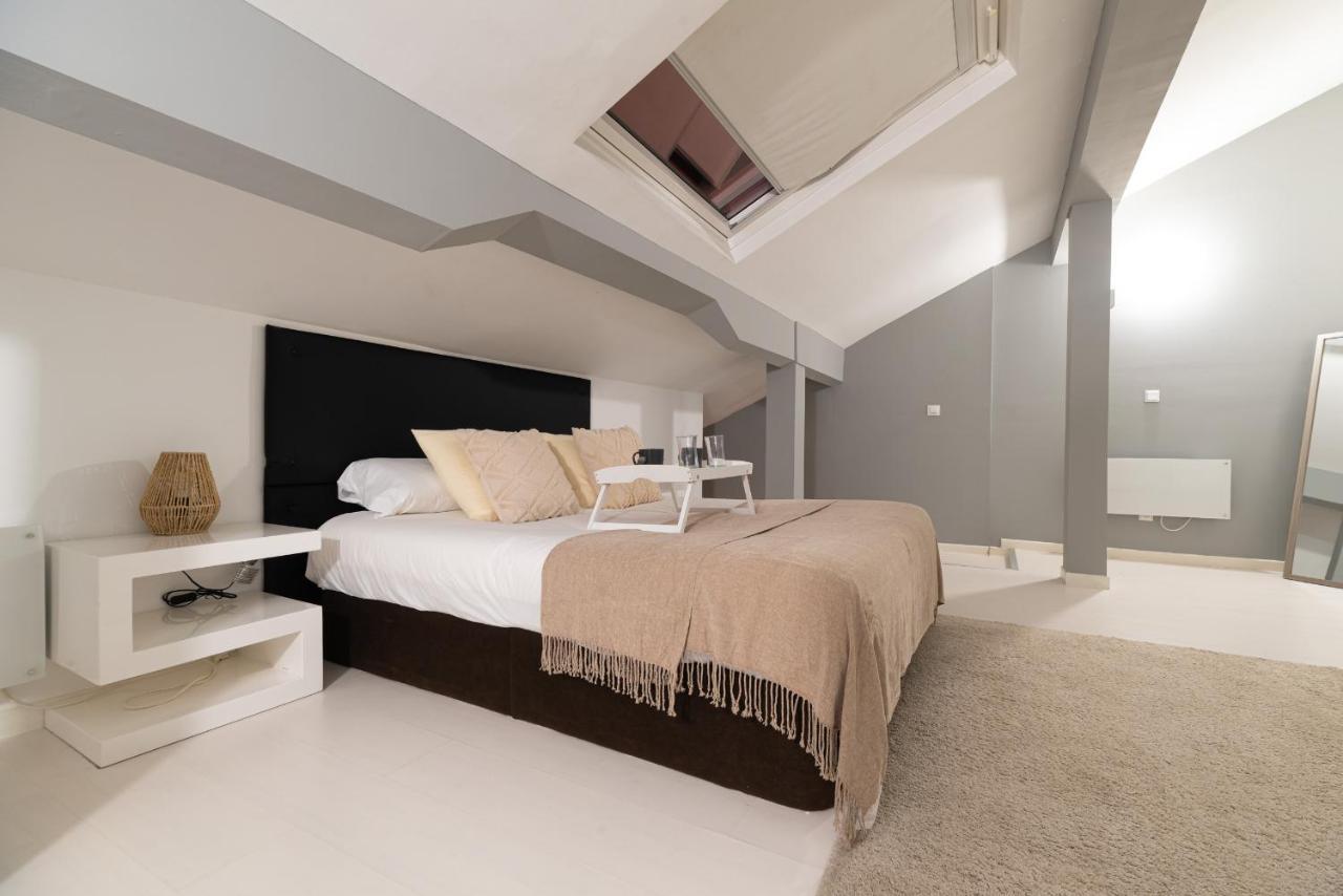 Elegante Atico Duplex Leilighet Vigo Eksteriør bilde